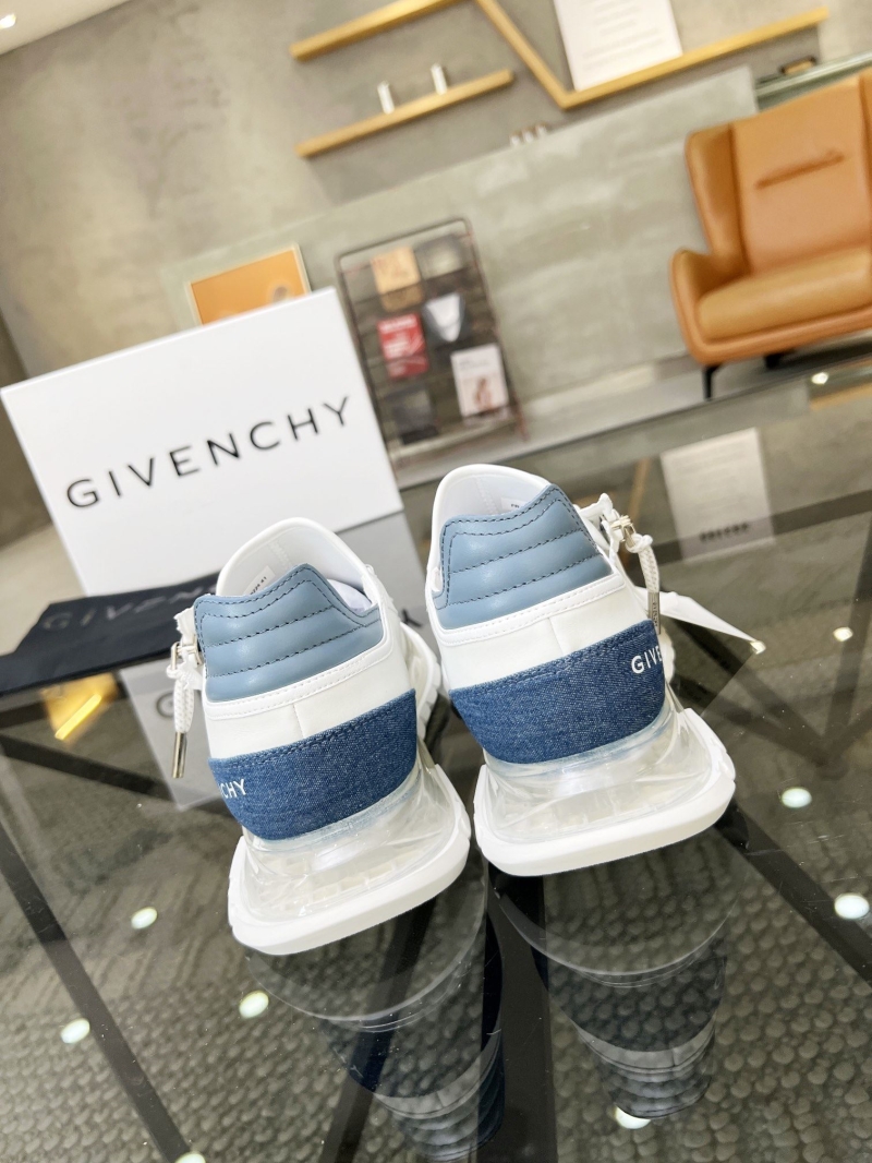 Givenchy Sneakers